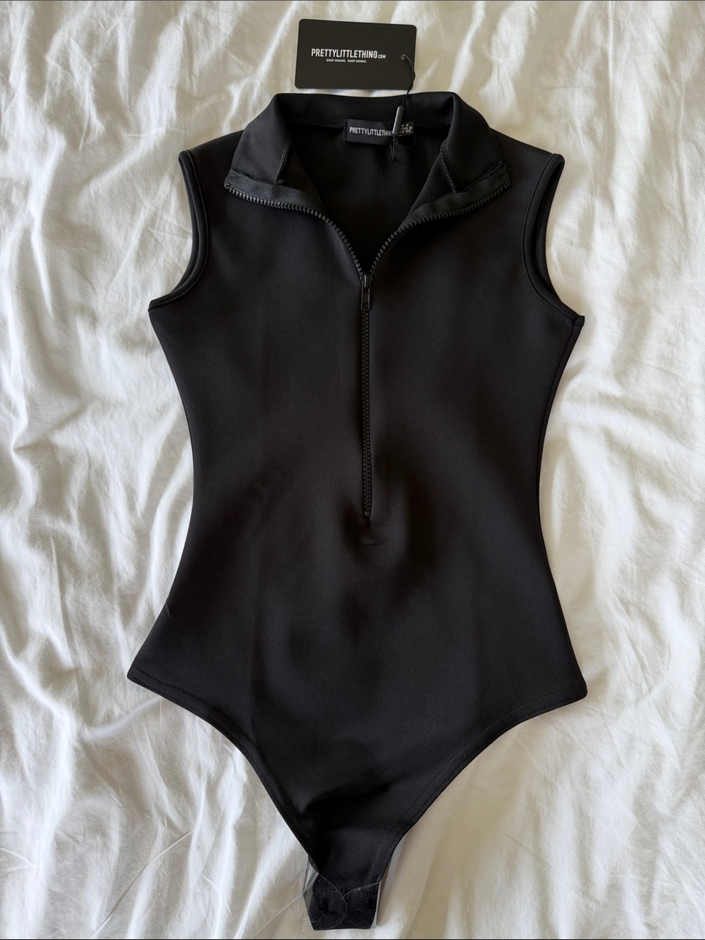 ✨ NWT PrettyLittleThing Collared Black Sleeveless Zip-Front Bodysuit - 0/XS ✨